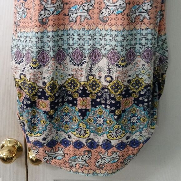 Bobbie Brooks Super Soft Criss Cross Detail tunic Sz 1X With Elephants - Picture 2 of 5